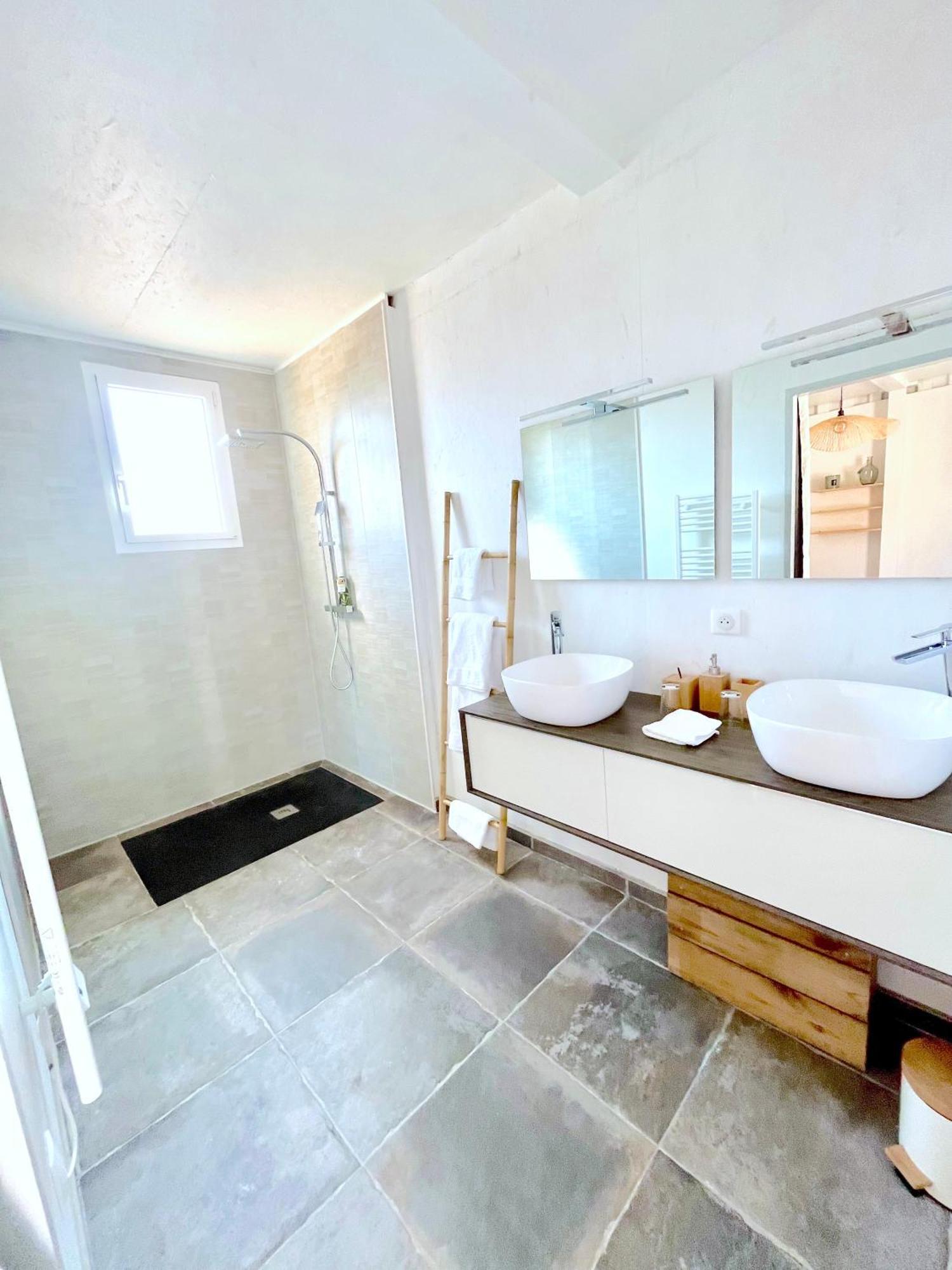 Nuiki Lodges - Chambres D'Hotes Montsegur-sur-Lauzon Luaran gambar