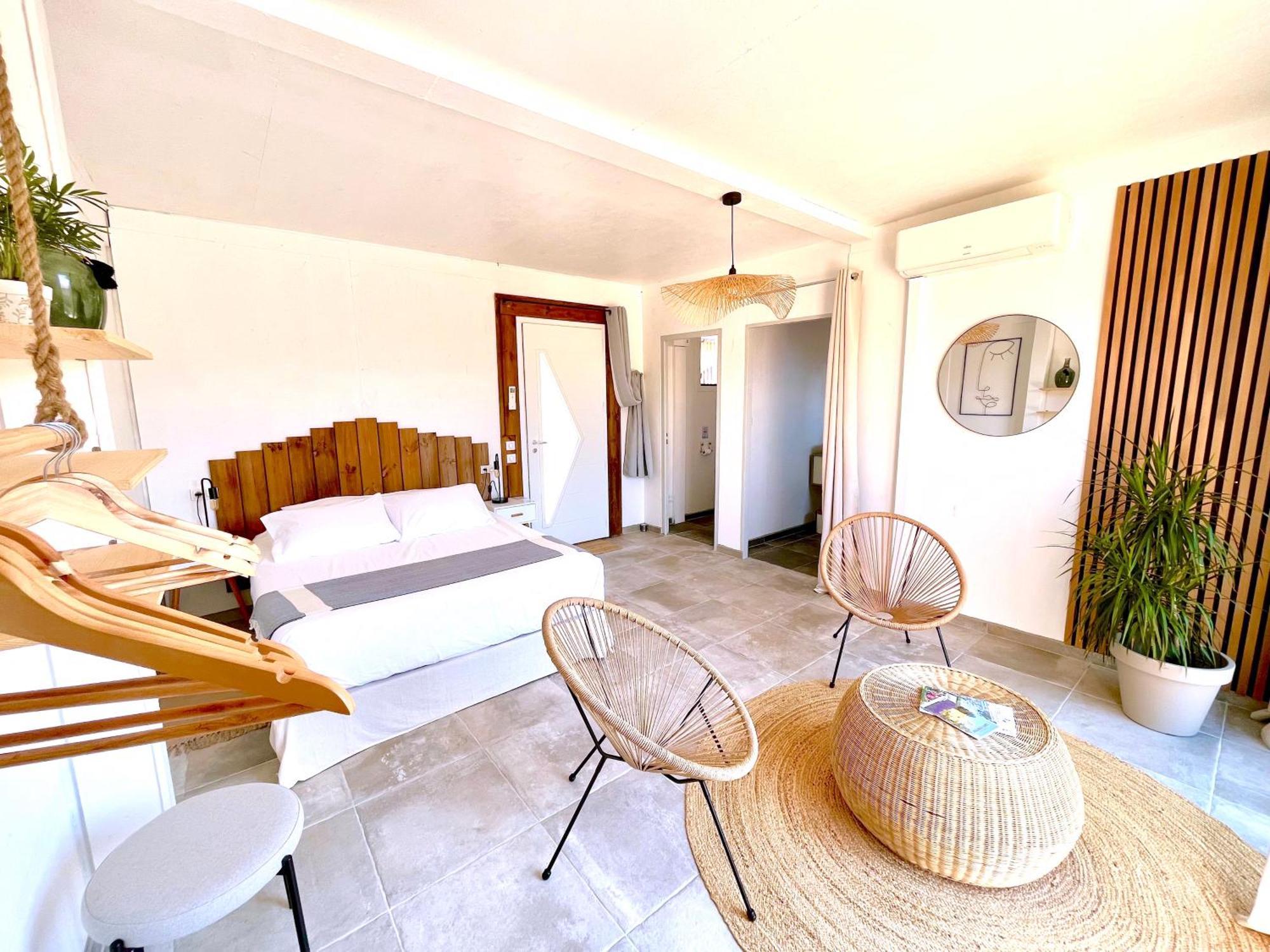Nuiki Lodges - Chambres D'Hotes Montsegur-sur-Lauzon Luaran gambar